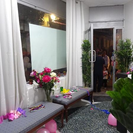 Hostal Lavapies Μαδρίτη Εξωτερικό φωτογραφία