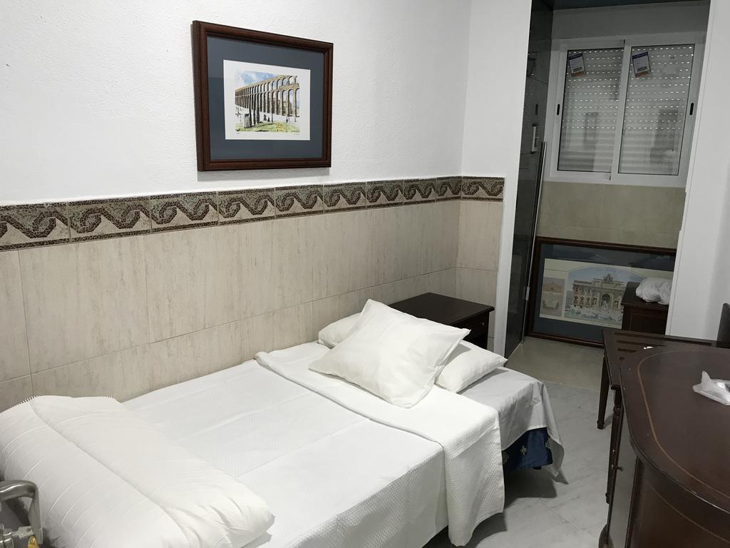Hostal Lavapies Μαδρίτη Εξωτερικό φωτογραφία