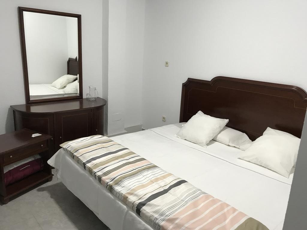 Hostal Lavapies Μαδρίτη Εξωτερικό φωτογραφία