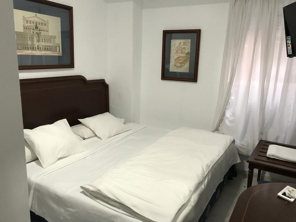 Hostal Lavapies Μαδρίτη Εξωτερικό φωτογραφία