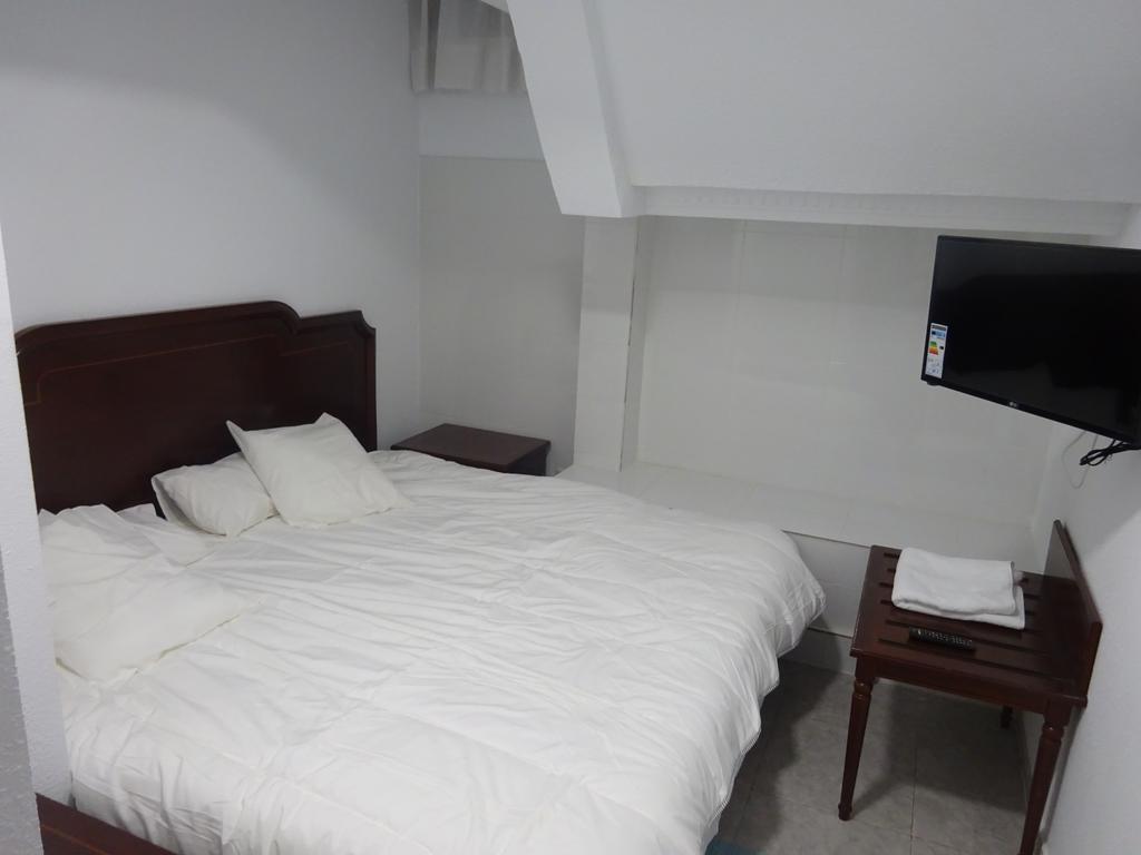 Hostal Lavapies Μαδρίτη Δωμάτιο φωτογραφία